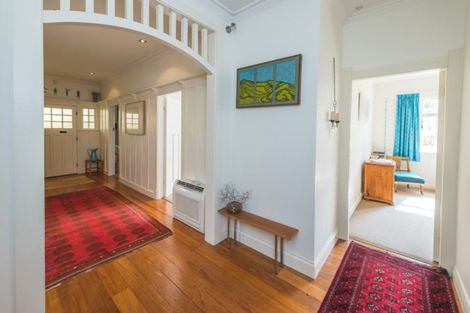 Photo of property in 18 Grey Street, College Estate, Whanganui, 4500