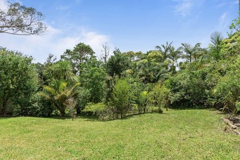 Photo of property in 19 Lanigan Street, Birkdale, Auckland, 0626