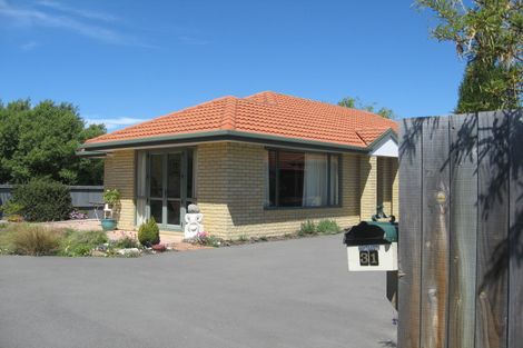 Photo of property in 31 Cossar Street, Burwood, Christchurch, 8083