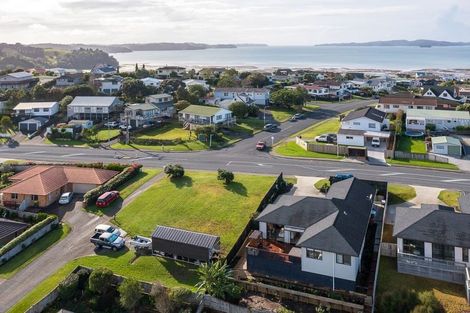 Photo of property in 11 Hewson Drive, Snells Beach, 0920