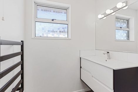 Photo of property in 27a Bank Street, Amberley, 7410