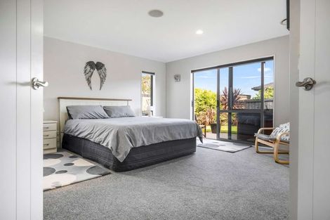 Photo of property in 4 Carroll Place, Owhata, Rotorua, 3010