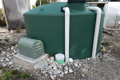 Photo of property in 898 Cape Foulwind Road, Cape Foulwind, 7892