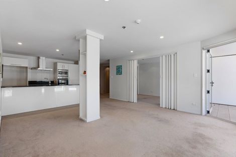 Photo of property in 1/6d Durham Street, Tauranga, 3110