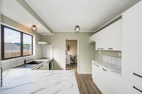 Photo of property in 55 Campbell Avenue, Paraparaumu, 5032