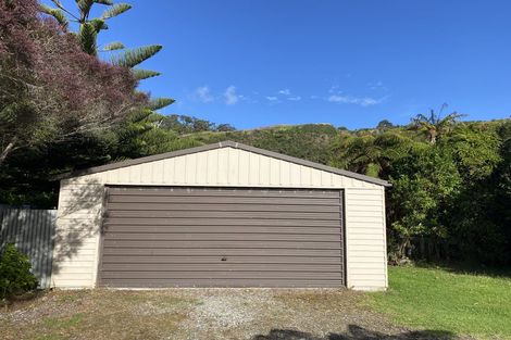 Photo of property in 9 Main Rd Ngakawau, Ngakawau, 7824