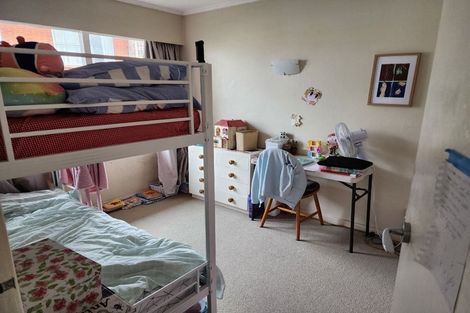 Photo of property in 2/303 Pakuranga Road, Pakuranga Heights, Auckland, 2010