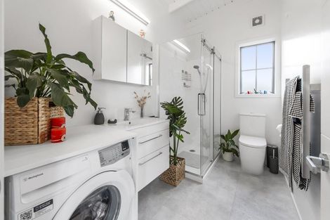 Photo of property in 31 Broadway Avenue, Waikuku Beach, 7473