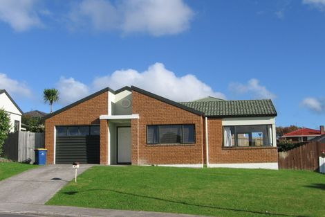 Photo of property in 10 Blueridge Close, Sunnyvale, Auckland, 0612