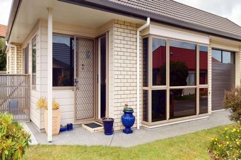 Photo of property in Trackside Villas, 30/91 Mako Mako Road, Levin, 5510