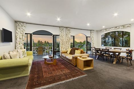 Photo of property in 39 Overdale Drive, Cashmere, Christchurch, 8022