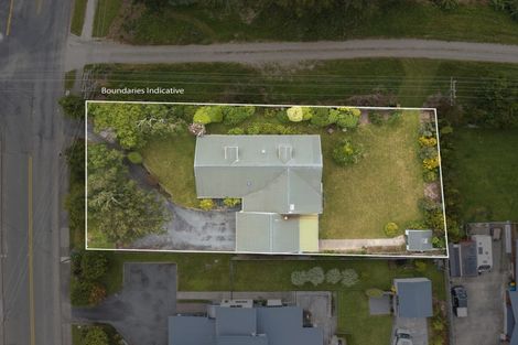 Photo of property in 120 Kawiu Road, Levin, 5510