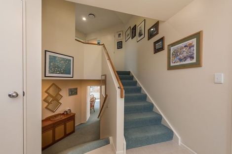 Photo of property in 9 Ridvan Grove, Ngaio, Wellington, 6035