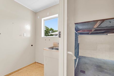 Photo of property in 8a Windlesham Place, Wakefield, 7025