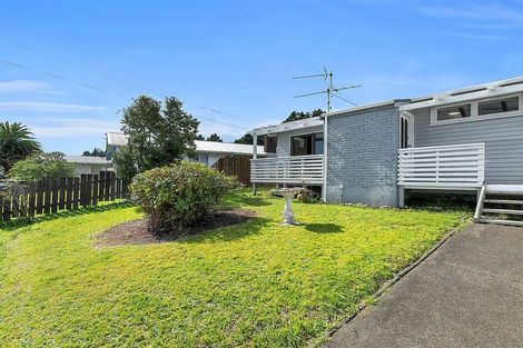 Photo of property in 94 Driver Crescent, Cannons Creek, Porirua, 5024
