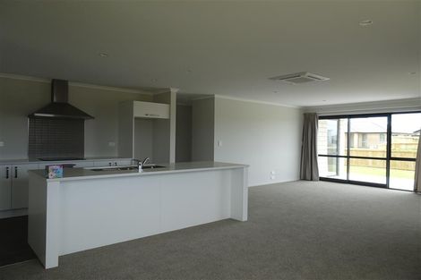 Photo of property in 6 Piata Street, Papamoa Beach, Papamoa, 3118