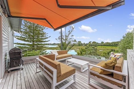 Photo of property in 70 Aramoana Avenue, Devonport, Auckland, 0624