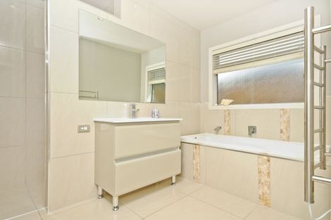 Photo of property in 12 Allgood Place, Rototuna North, Hamilton, 3210