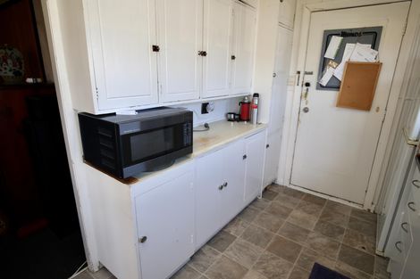 Photo of property in 86 Great South Road, Huntly, 3700