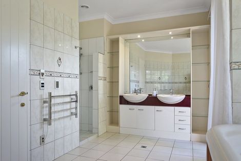 Photo of property in 61 Cowley Drive, Leamington, Cambridge, 3432