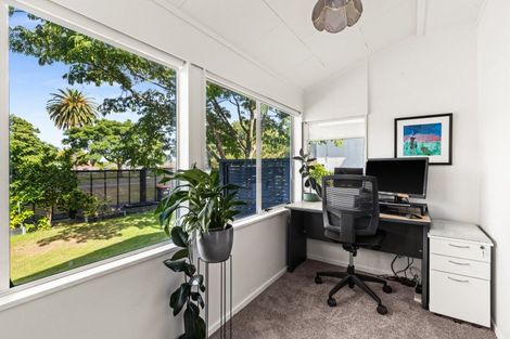 Photo of property in 173 Georges Drive, Napier South, Napier, 4110