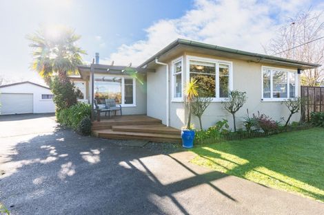 Photo of property in 4 Laurel Place, Awapuni, Palmerston North, 4412