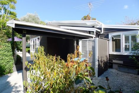 Photo of property in 1/1 Saratoga Avenue, Herne Bay, Auckland, 1011