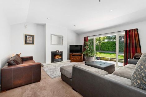 Photo of property in 15 Shanahan Lane, Arrowtown, 9302