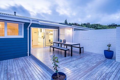 Photo of property in 2 Cranwell Street, Churton Park, Wellington, 6037