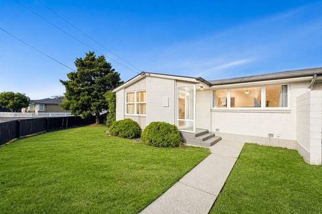 Photo of property in 32 Jollie Street, Linwood, Christchurch, 8062