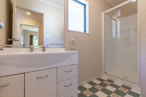 Photo of property in 8/3382 Pourerere Road, Pourerere, Waipawa, 4271