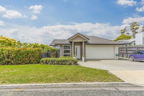Photo of property in 13 Koi Crescent, Mapua, 7005
