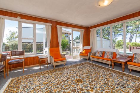 Photo of property in 39 Chamberlain Avenue, Amberley, 7481