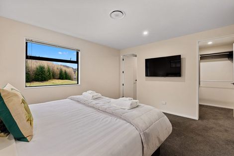 Photo of property in 5 Packhorse Lane, Arthurs Point, Queenstown, 9371