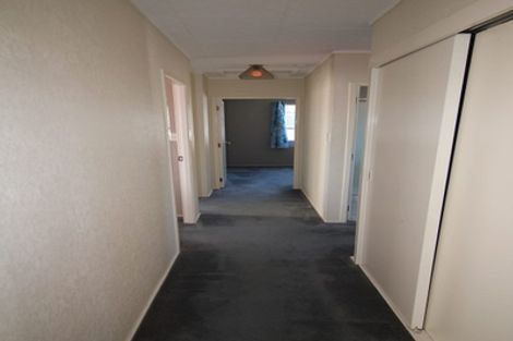 Photo of property in 48 Mercury Way, Whitby, Porirua, 5024