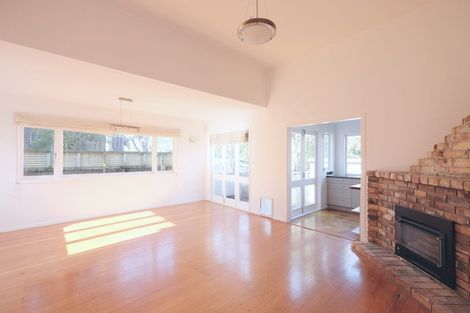 Photo of property in 2 Leslie Avenue, Sandringham, Auckland, 1025