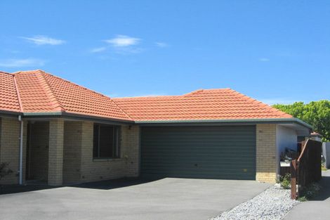 Photo of property in 33a Cossar Street, Burwood, Christchurch, 8083