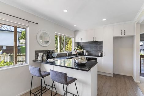 Photo of property in 53b Howe Street, Howick, Auckland, 2014