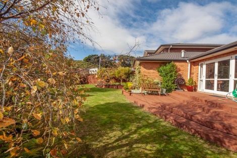 Photo of property in 6 Halewood Grove, Churton Park, Wellington, 6037