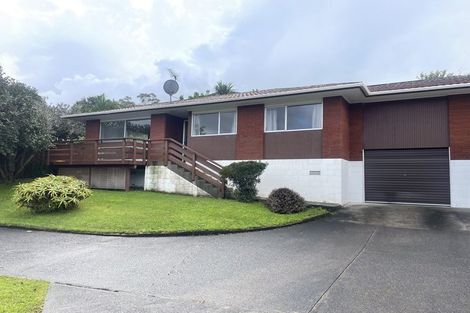 Photo of property in 1/15 Sandiacre Way, Browns Bay, Auckland, 0630