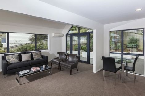 Photo of property in 26b Cornwall Road, Lyttelton, 8082