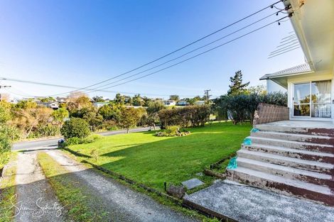 Photo of property in 30 Bickerstaffe Road, Maungaturoto, 0520