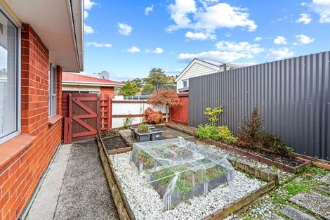 Photo of property in 32b Rutherford Street, Caversham, Dunedin, 9012