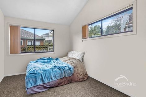 Photo of property in 2/45 Merriefield Avenue, Forrest Hill, Auckland, 0620