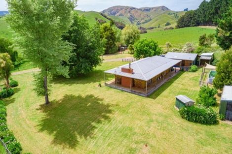 Photo of property in 752 Ponatahi Road, Martinborough, Carterton, 5792