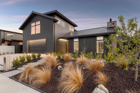 Photo of property in 46 Avalon Station Drive, Wanaka, 9305