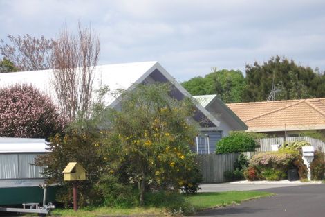 Photo of property in 10 Liftan Place, Mount Maunganui, 3116