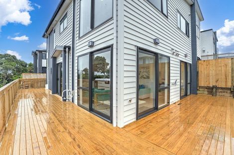 Photo of property in 61a Hillcrest Road, Papatoetoe, Auckland, 2025