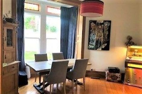 Photo of property in 113 Vauxhall Road, Narrow Neck, Auckland, 0624