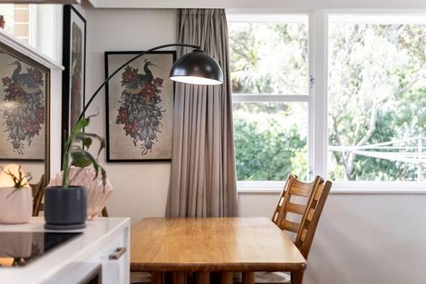 Photo of property in 2/159 Muritai Road, Eastbourne, Lower Hutt, 5013